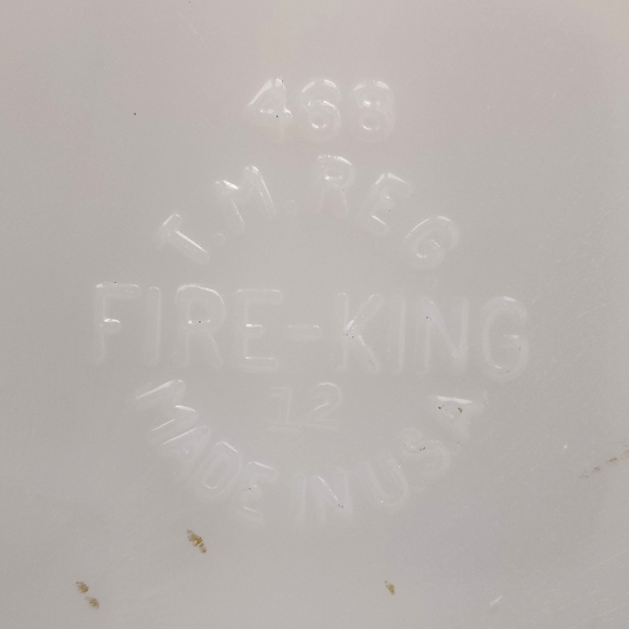 Set of 2 Divided Dishes, FIRE-KING 468 & PYREX 1063 Opal White Milk Glass, Oval - Picture 5 of 16